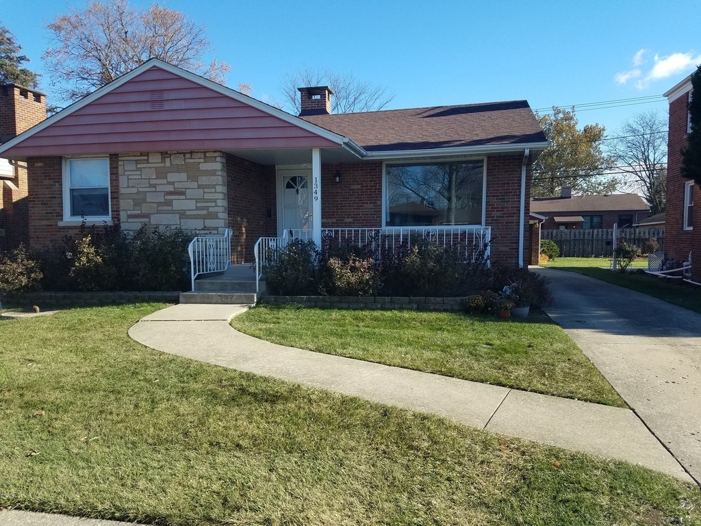 1349 Westchester Boulevard - Photo 0