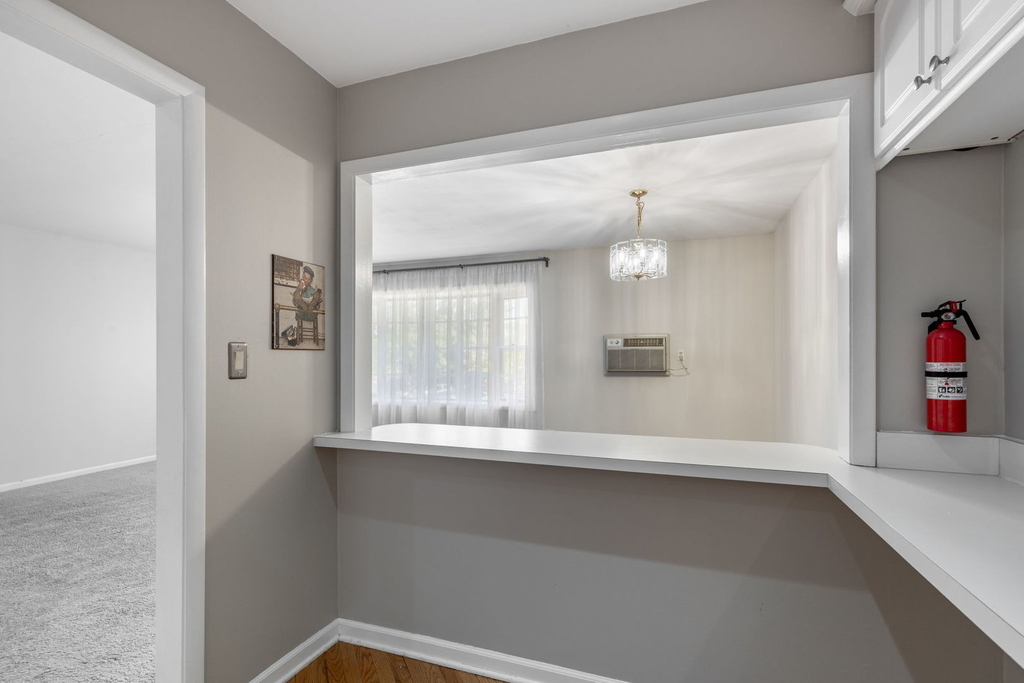 510 W Eastman Street - Photo 7
