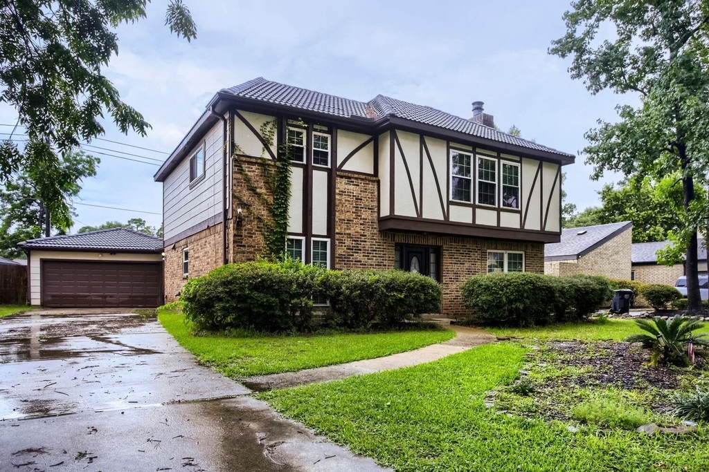 3734 Blue Lake Drive - Photo 2