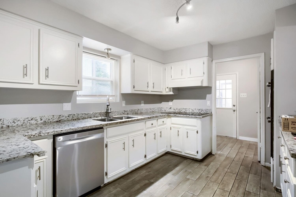 3734 Blue Lake Drive - Photo 12