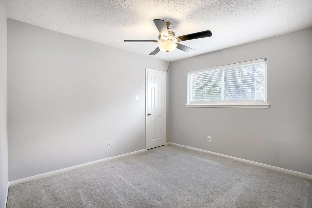 3734 Blue Lake Drive - Photo 17