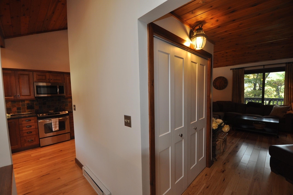 55 Murray Hill Woods - Photo 4