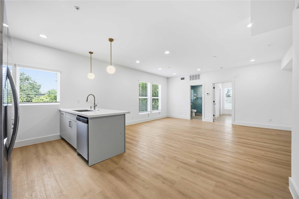 5408 San Jose Street - Photo 2