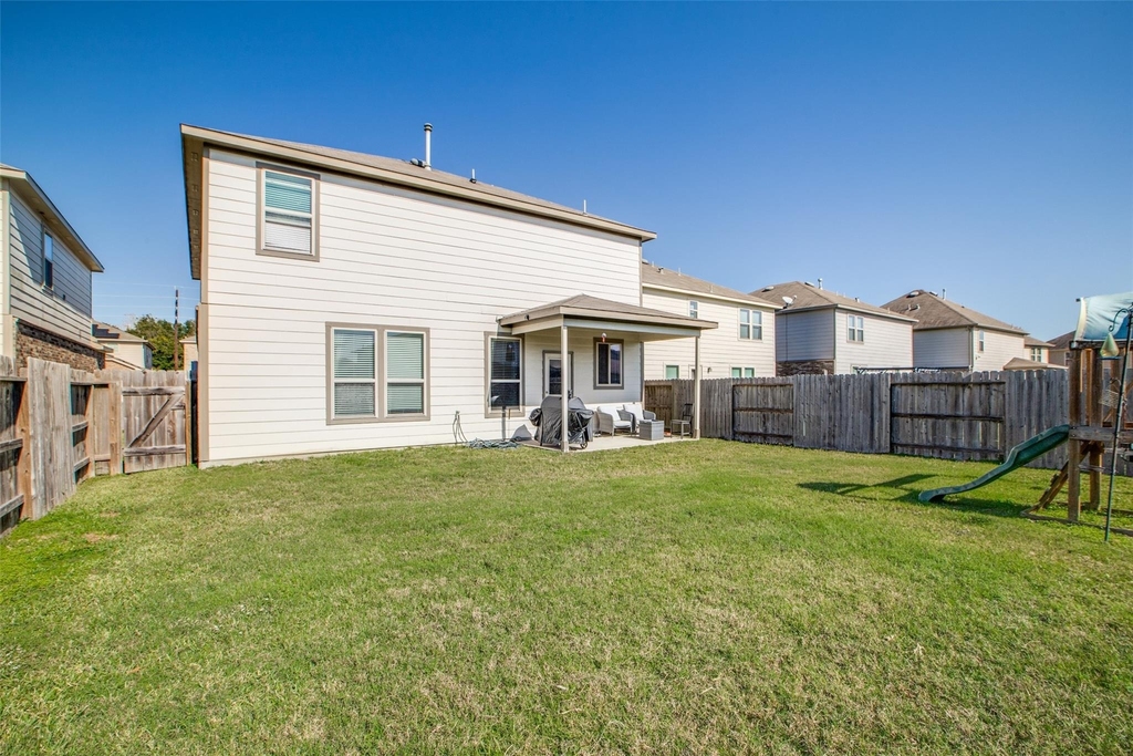 19615 Whitehaven Meadow Trail - Photo 24