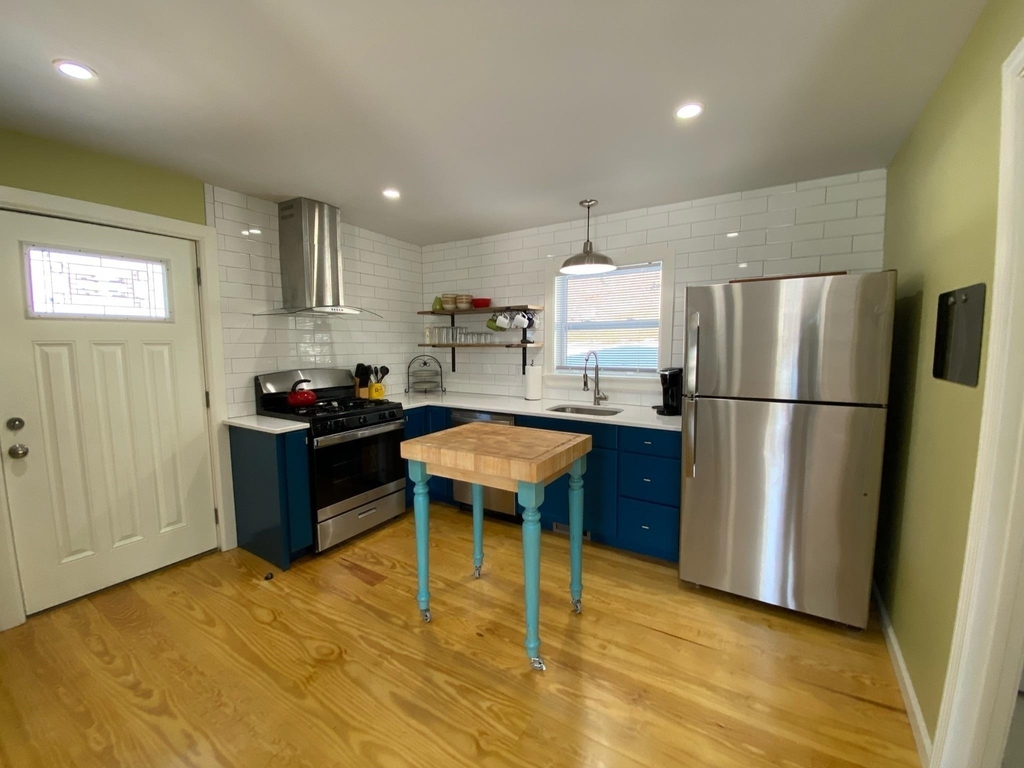 25 East Bow - Photo 5