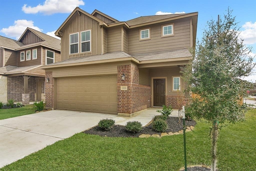 2323 Honey Heights Lane - Photo 0