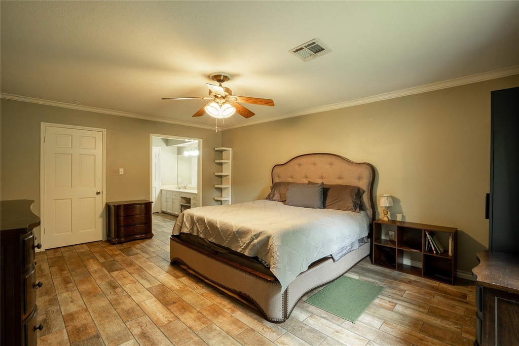 1514 Roanwood Drive - Photo 3