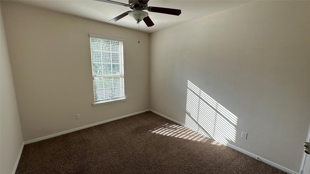 14046 Sand Ridge Crossing - Photo 15