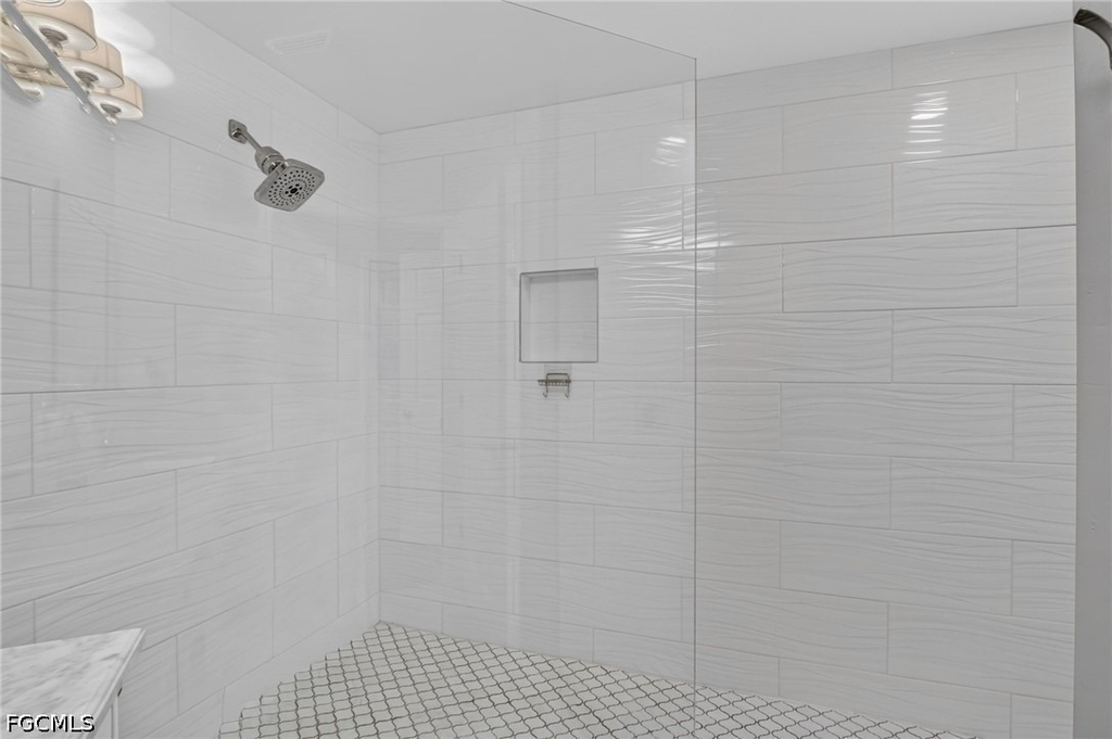 10006 Sky View Way - Photo 21