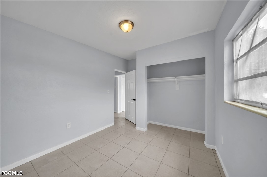 1527 Gardenia Avenue - Photo 12