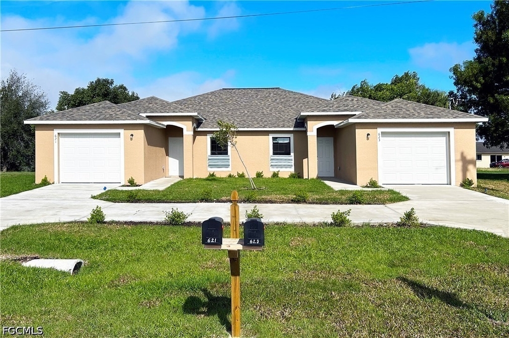 605 Se 14th Street - Photo 0