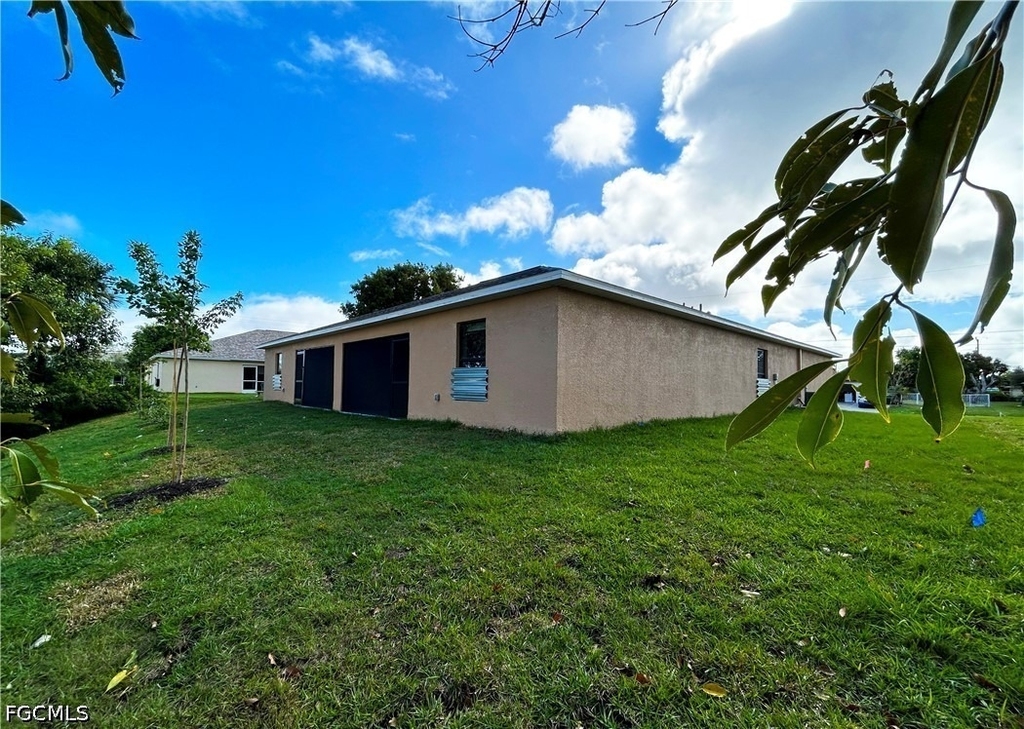 605 Se 14th Street - Photo 2