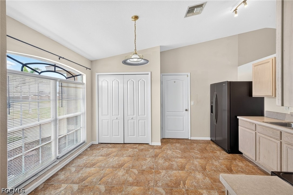 903 Se 5th Avenue - Photo 7