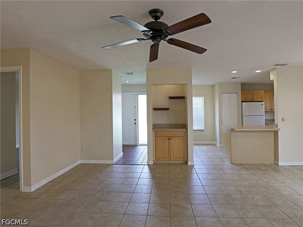 1420 Park Shore Circle - Photo 6