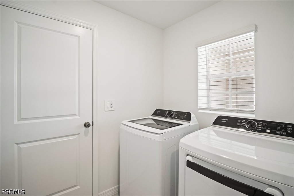 17556 Monte Isola Way - Photo 30