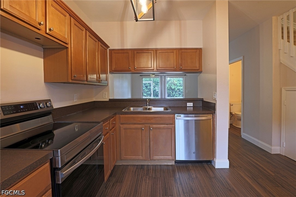 8291 Pacific Beach Drive - Photo 3