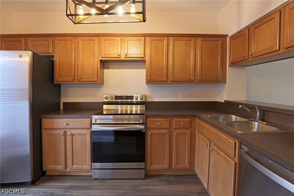 8291 Pacific Beach Drive - Photo 2
