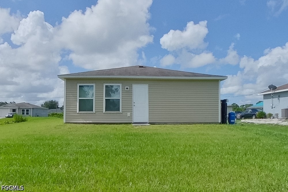 3214 65th Street W - Photo 17