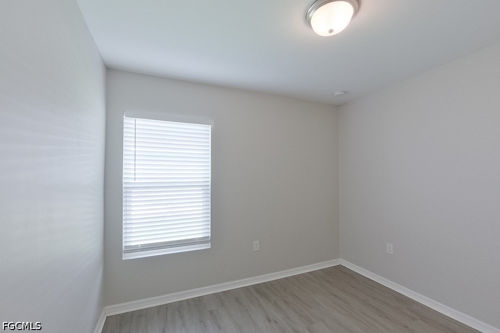 3214 65th Street W - Photo 8