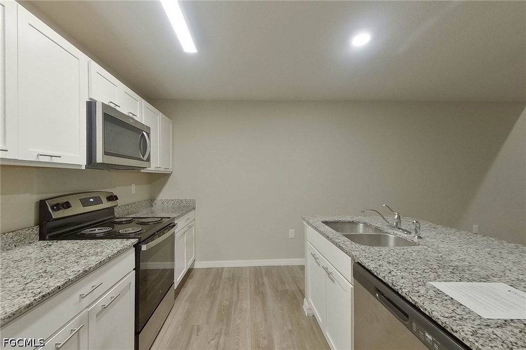 9131 Aegean Circle - Photo 3