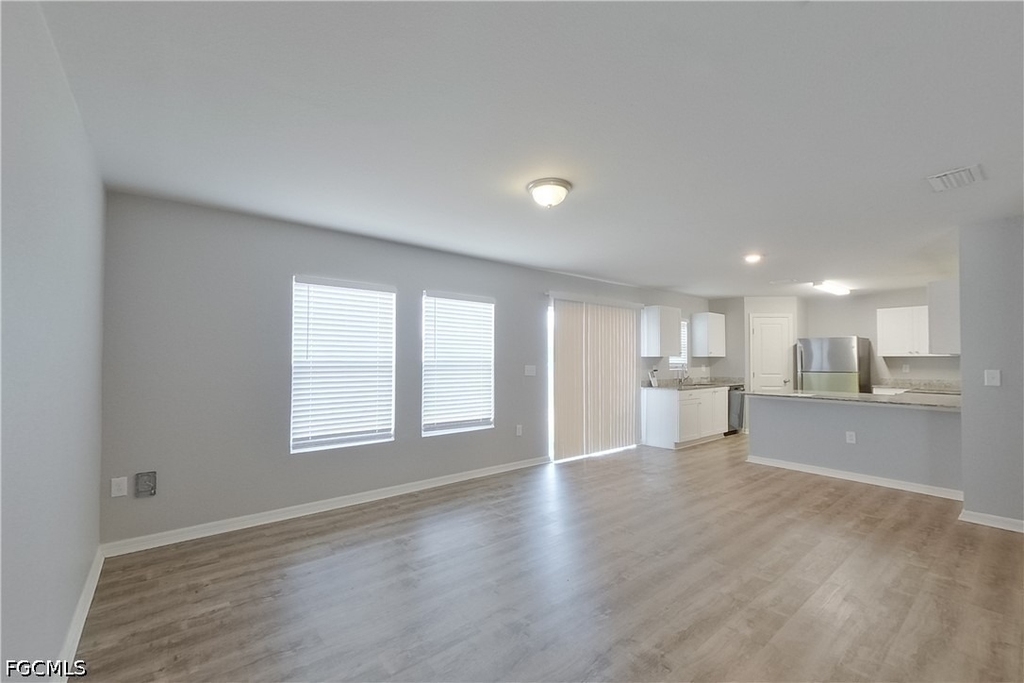2227 Nw 11th Court - Photo 4