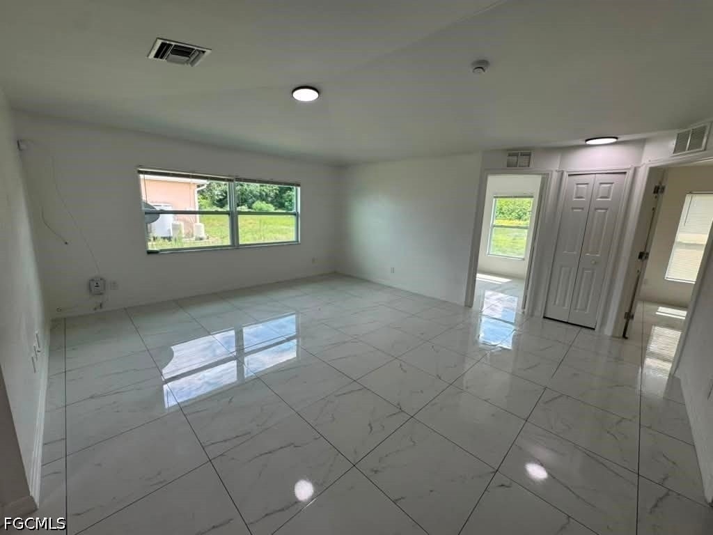 732 Ichabod Avenue - Photo 3