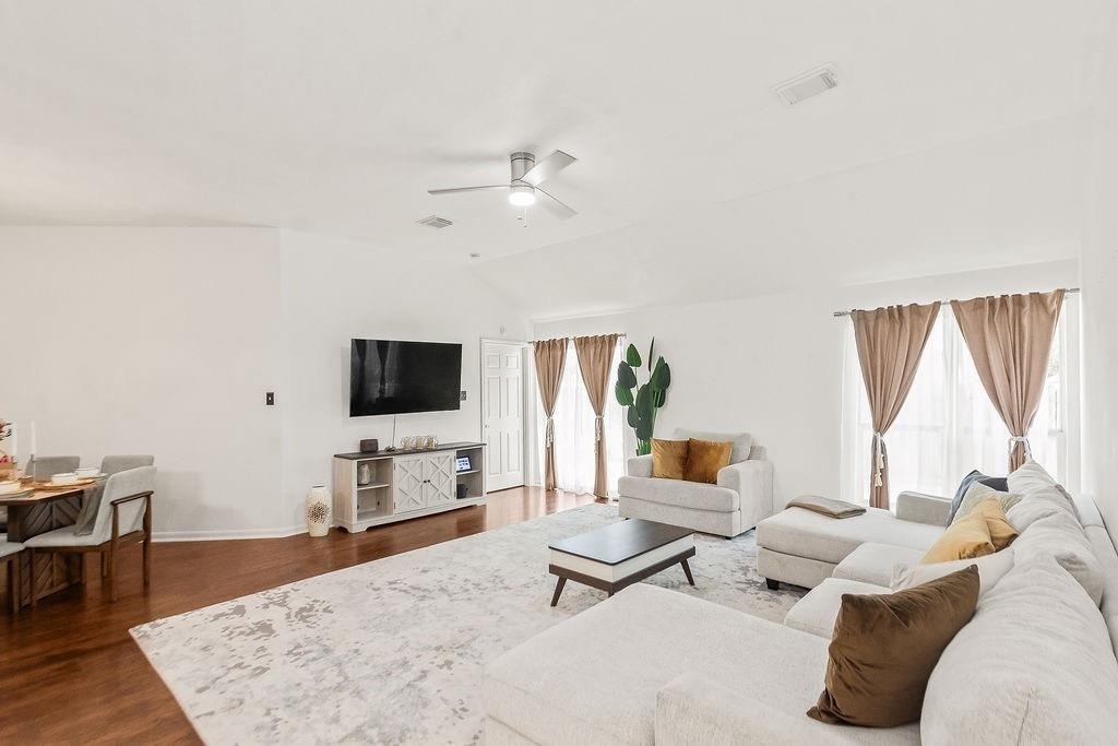 222 Doncaster Street - Photo 4