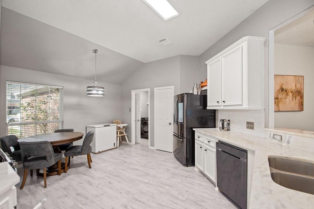 222 Doncaster Street - Photo 5