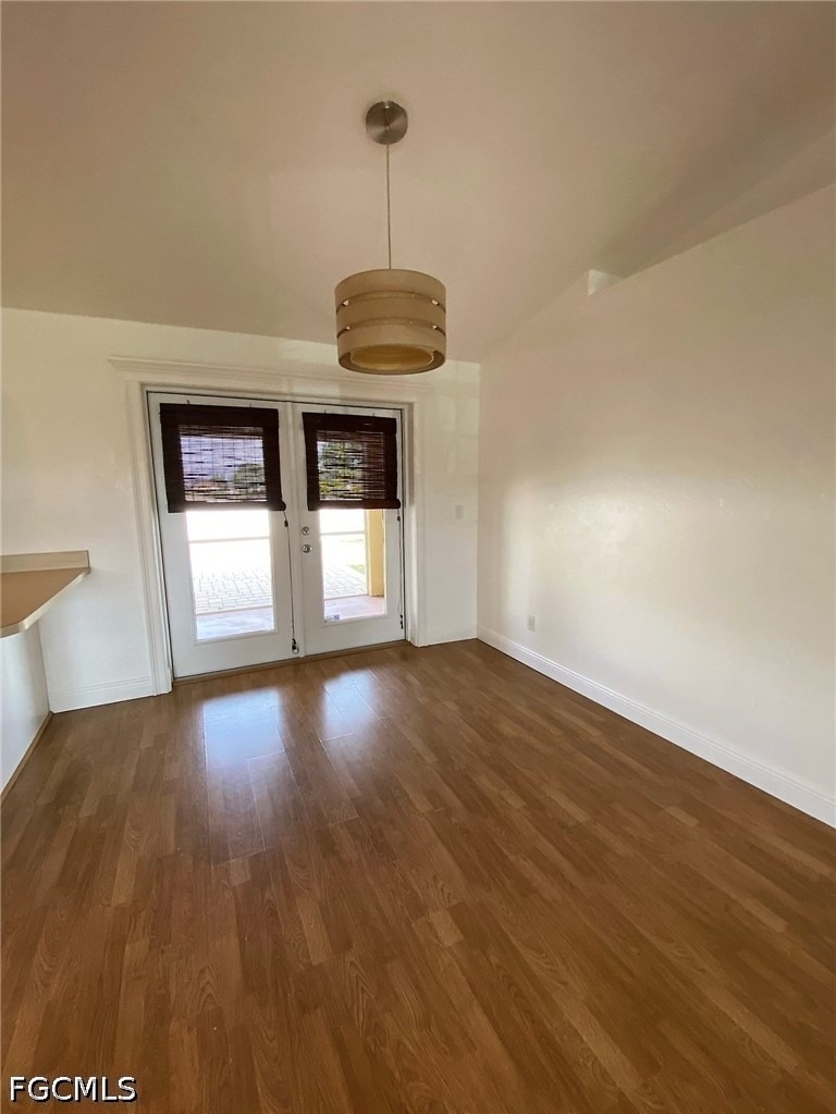 2136 Nw 22nd Place - Photo 23