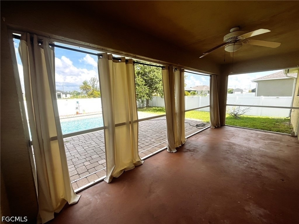 2136 Nw 22nd Place - Photo 32