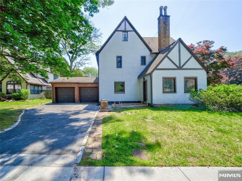217 Heywood - Photo 25