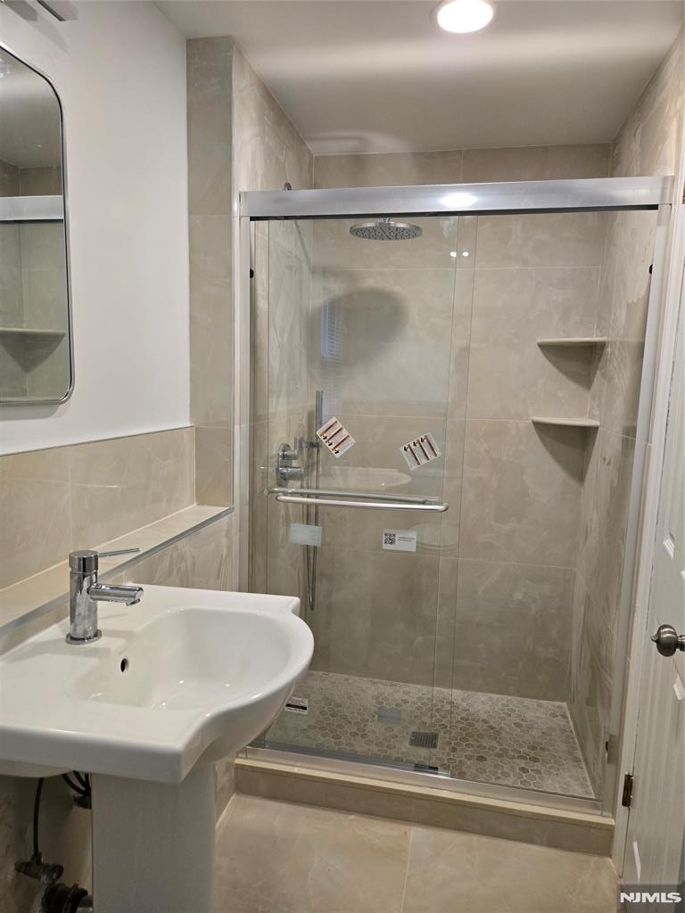 217 Rockland - Photo 9