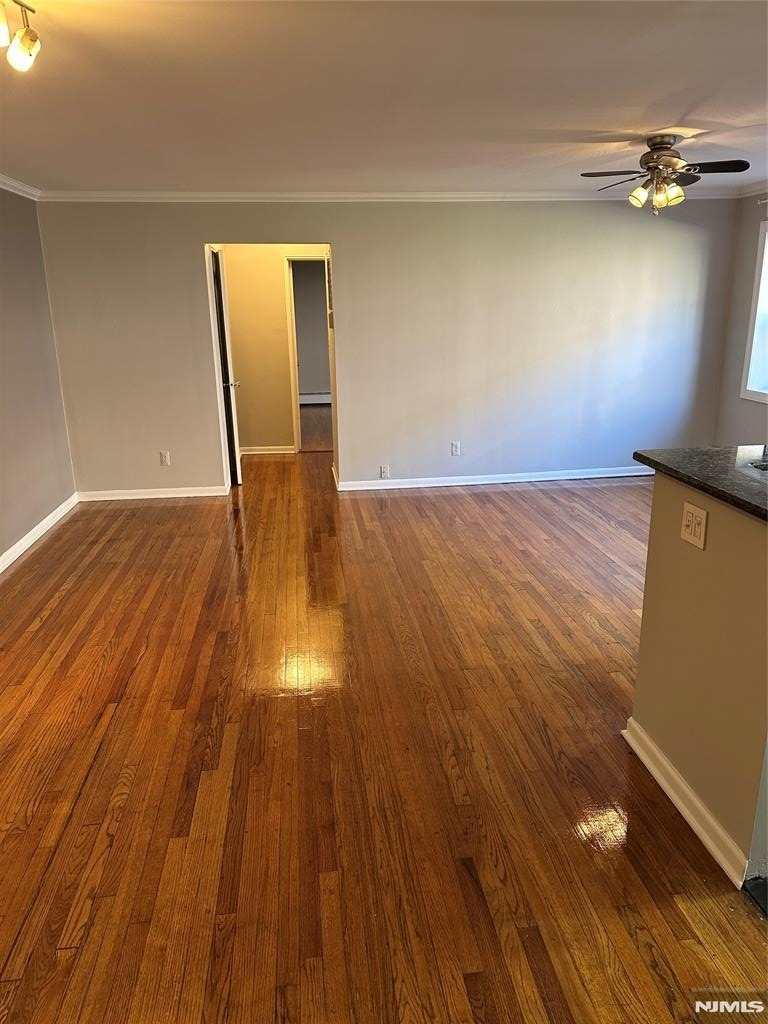 212 Prospect - Photo 1