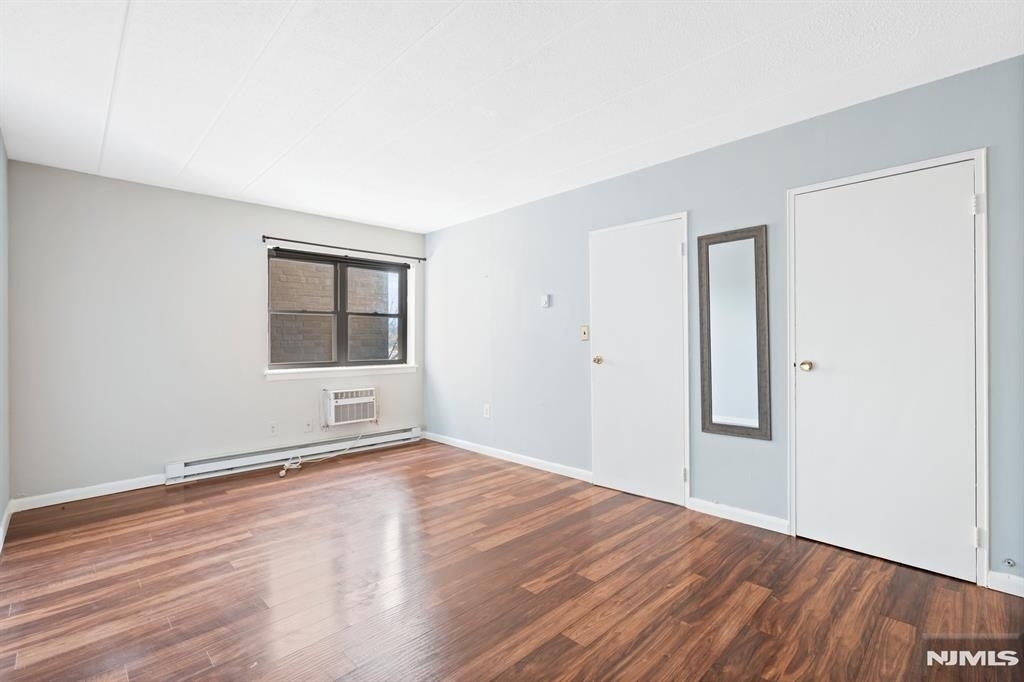 300 Lookout - Photo 9
