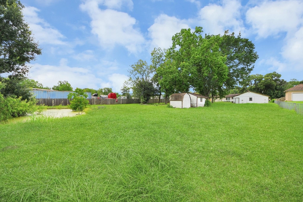 535 Pampa Street - Photo 44