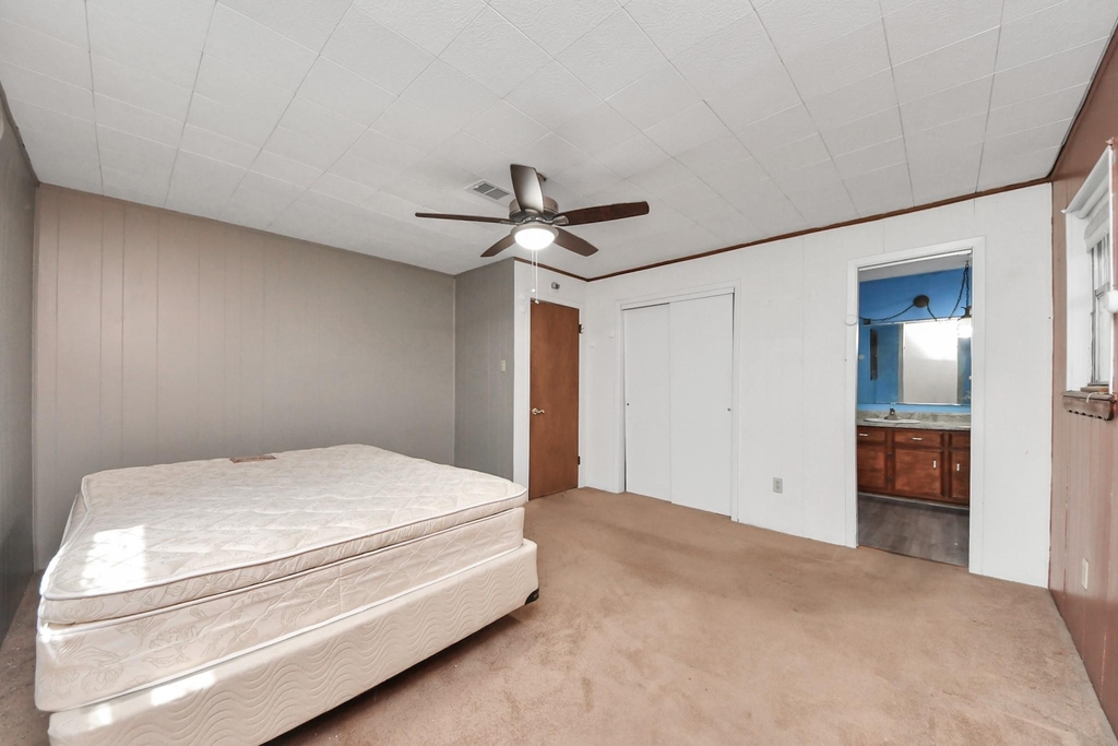 535 Pampa Street - Photo 16