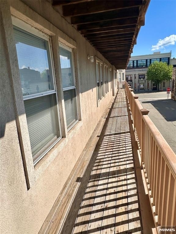 336 Bloomfield - Photo 8
