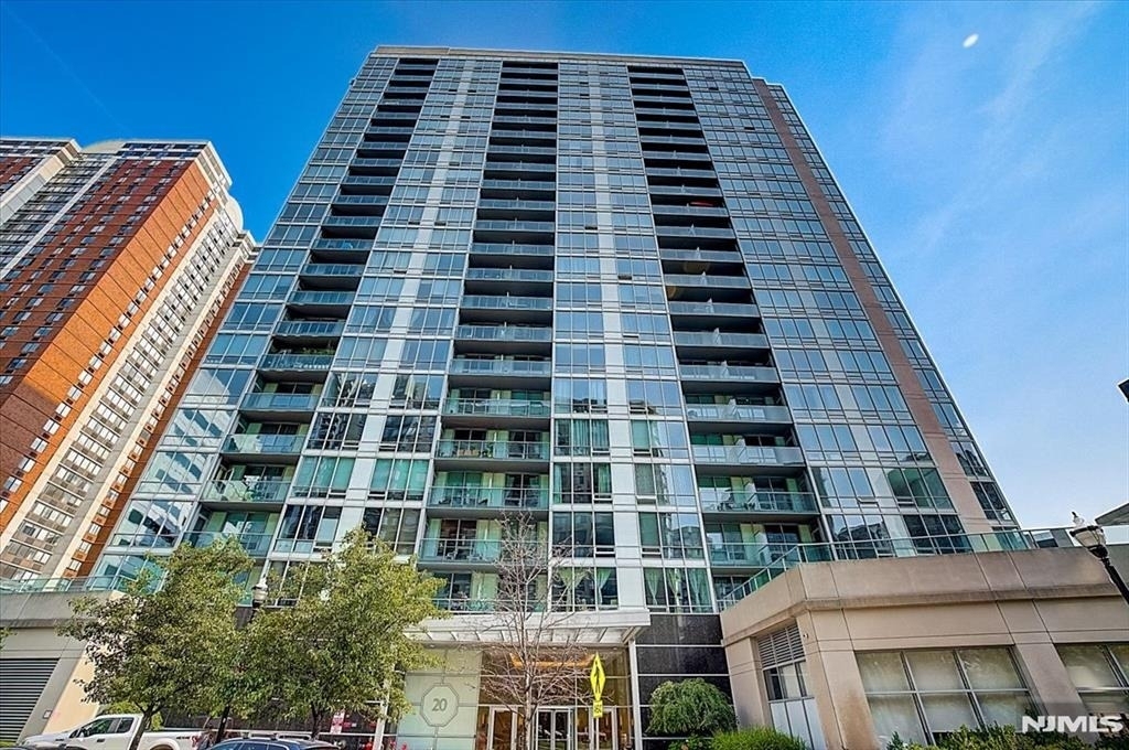 20 Newport - Photo 28