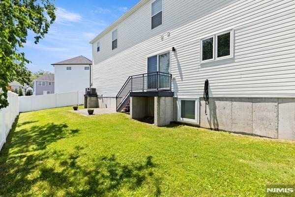 28 Lamb - Photo 23