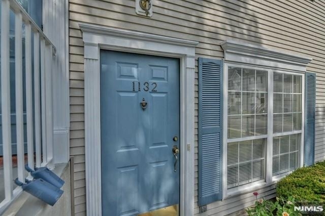 1132 Stafford - Photo 2