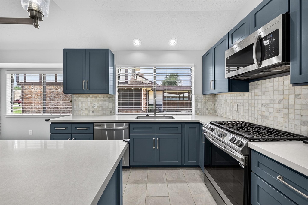 758 Rolling Mill Drive - Photo 18