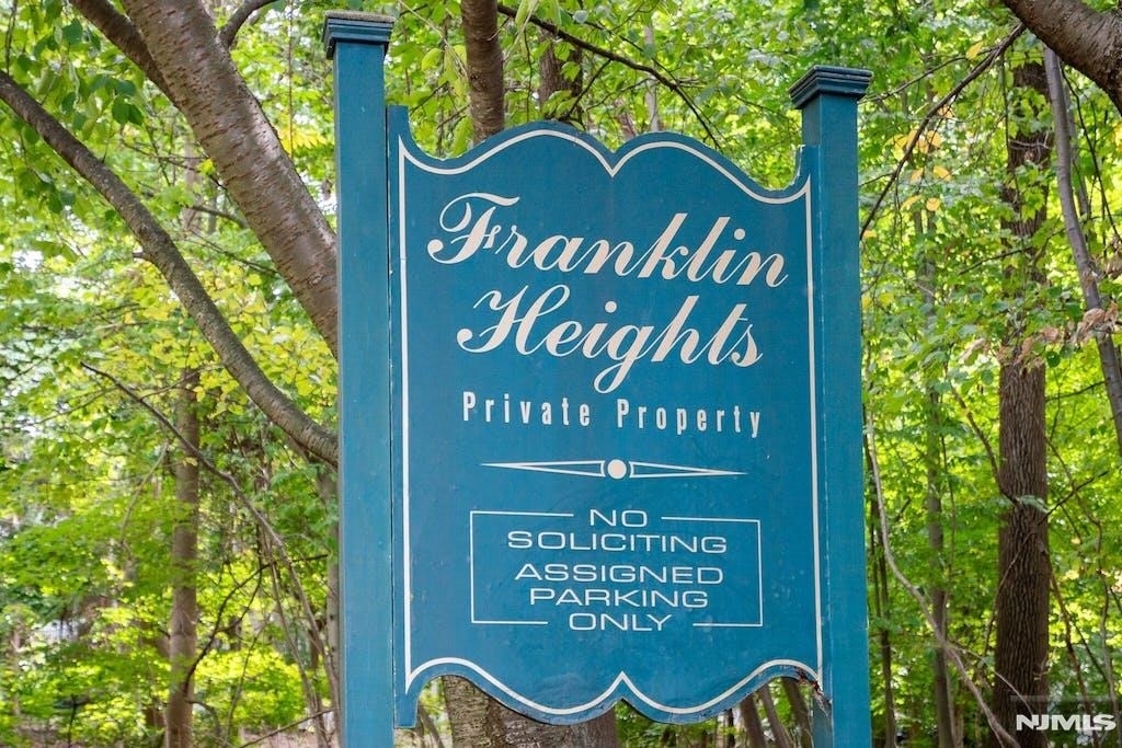 2269 Nash - Photo 0