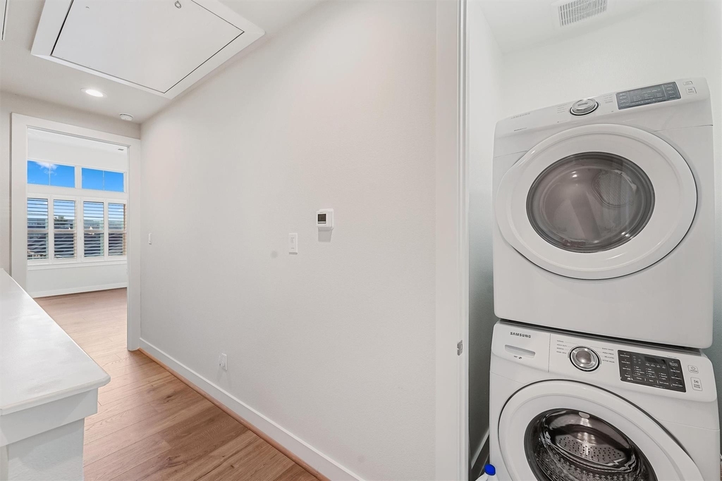 5209 Allen Street - Photo 13