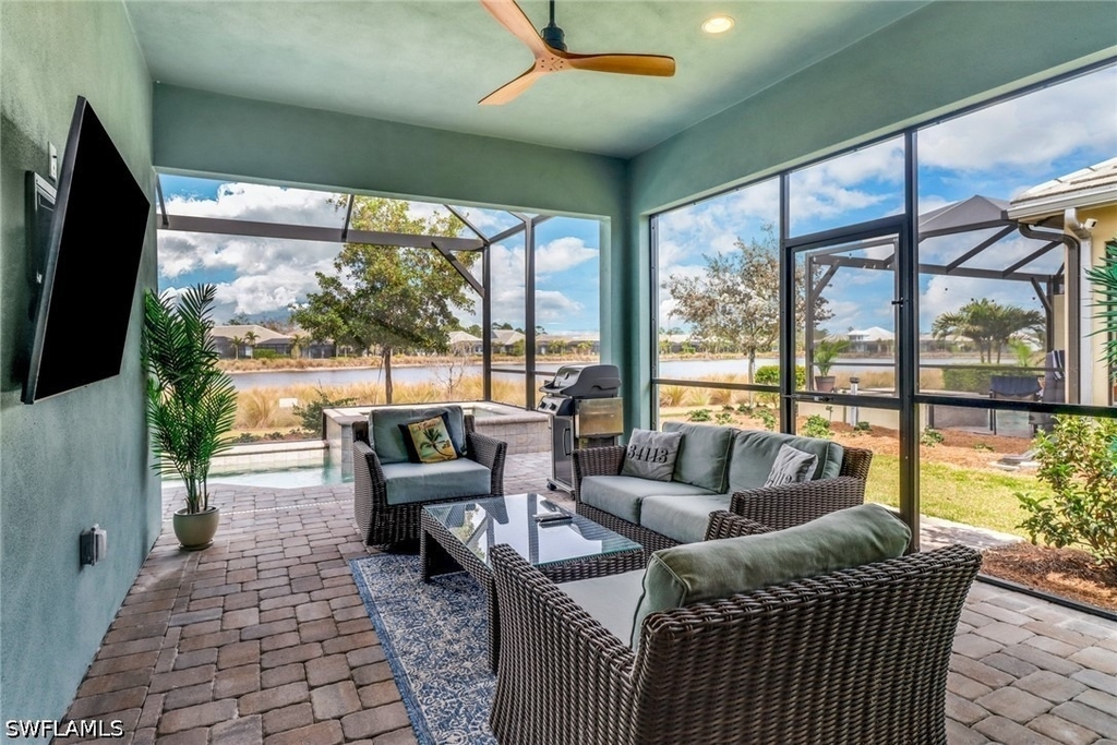 6299 Arriba Avenue - Photo 3