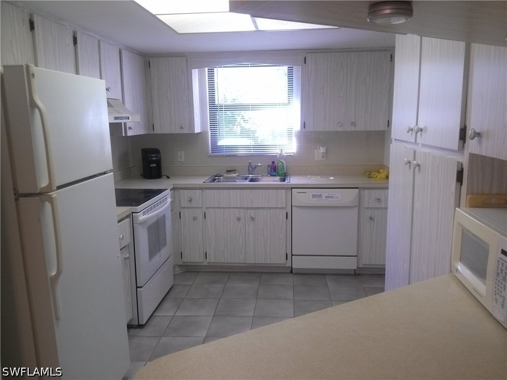 4963 Pepper Circle - Photo 0