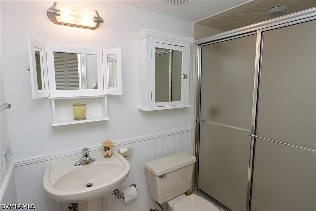640 2nd Street S - Photo 17