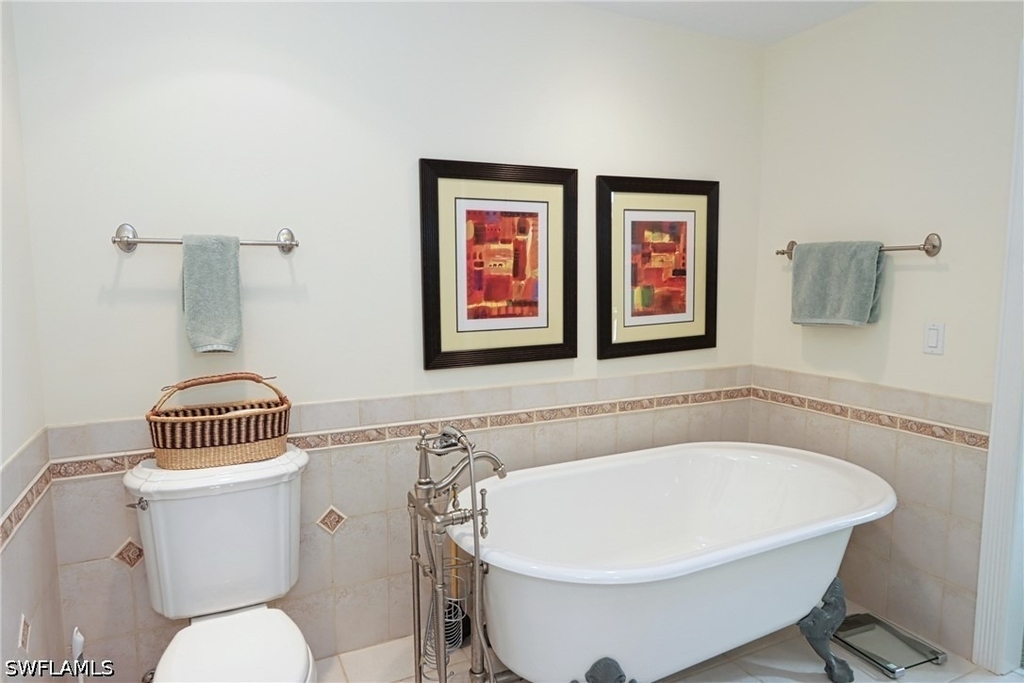 640 2nd Street S - Photo 11