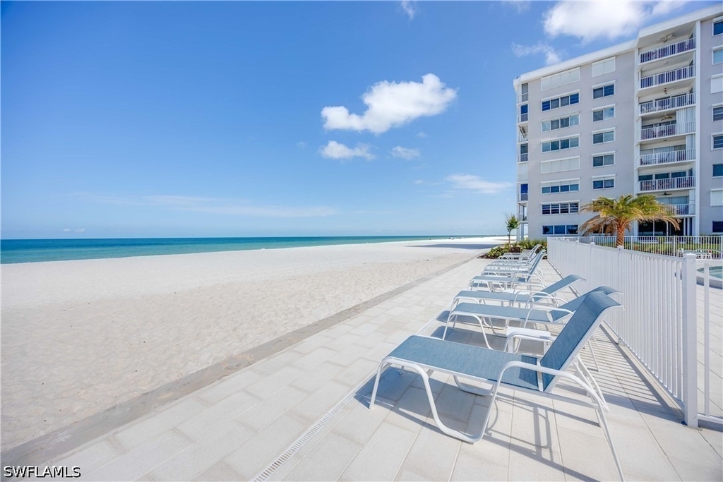 3443 Gulf Shore Boulevard N - Photo 38