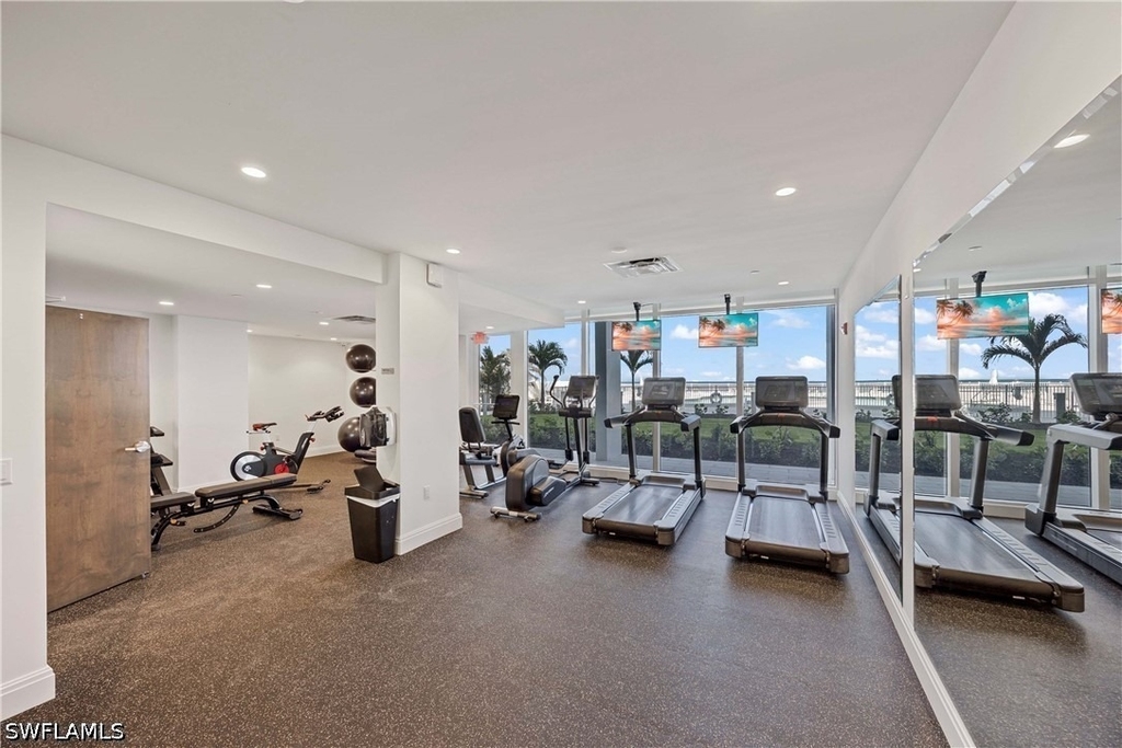 3443 Gulf Shore Boulevard N - Photo 31