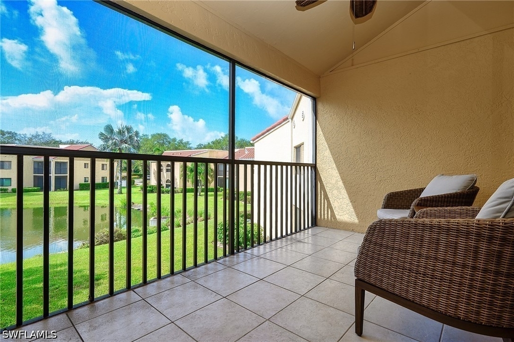 559 Beachwalk Circle - Photo 4